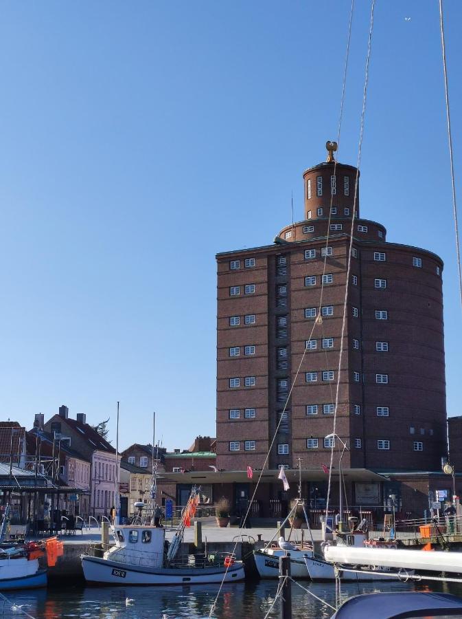 Pier 12 Ferienwohnung Eckernforde Bagian luar foto